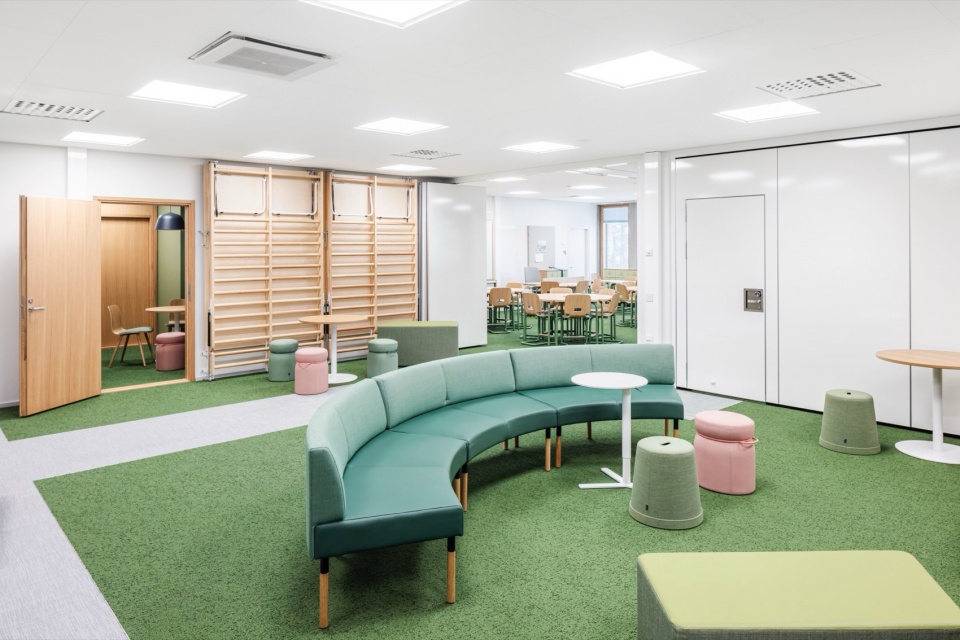 Oulunkyla primary school and the new daycare centre by Olla Architecture
