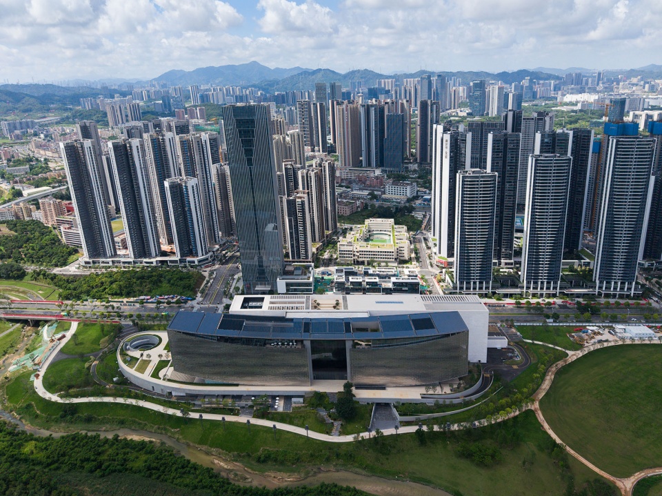 Shishan Campus Shenzhen Primary School Group Guangming School by AUBE