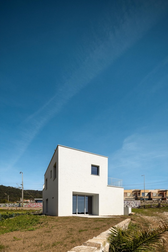 ancora house by tiago sousa arquitecto