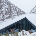 长白山麓角餐厅，吉林 / 原地建筑