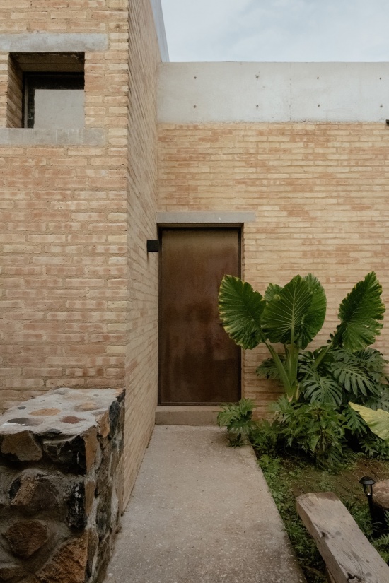 chelina house by pablo onate studio