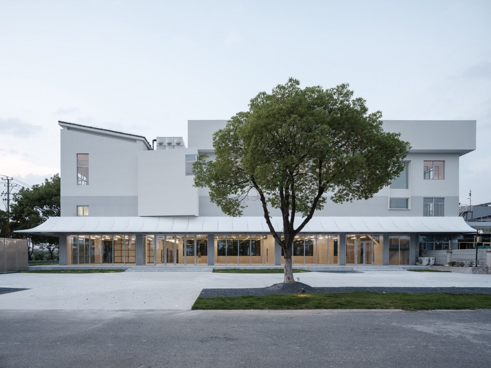 qingdeng village public gallery by atelier anonymou