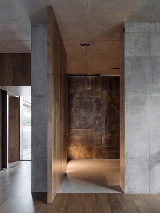 adelaide street house by robert simeoni architects