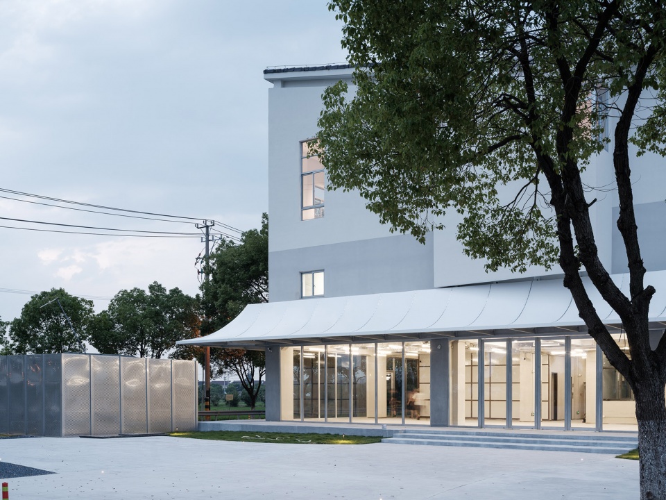 qingdeng village public gallery by atelier anonymou