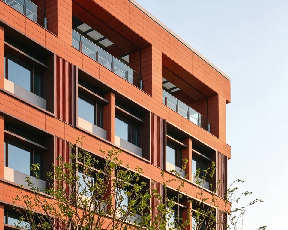 A Campus Lifted in Density Shanghai Xuhui Yuannan Middle School