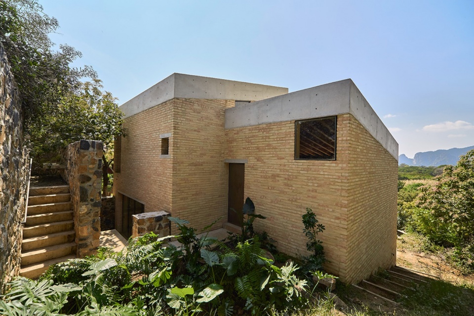 chelina house by pablo onate studio