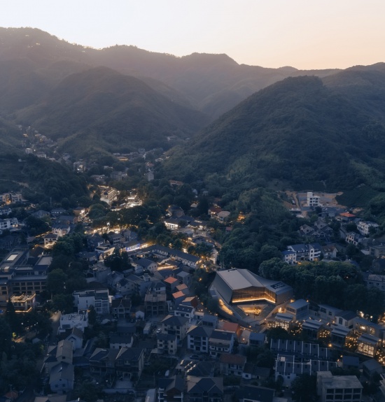 moganshan liaoyuan theater by incls