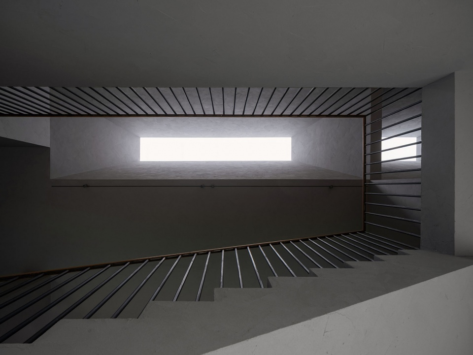 Yearly Plan House by HUI PAN ARCHITECTS