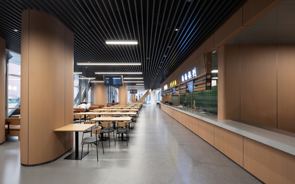 the administrative complex of beijing daxing international airport by ceedi organically permeated design research center