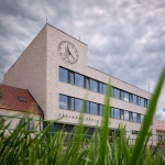 Čebín小学，捷克 / knesl kynčl architekti