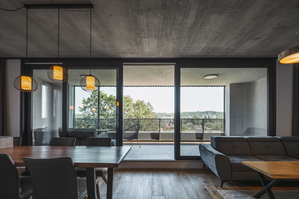 manesova apartment building by ok plan architects