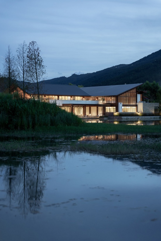 the baoluan paddy field homestay by yueji architectural design