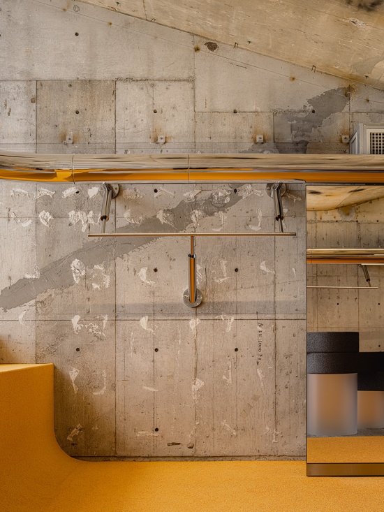 Andersson Bell Tokyo Flagship Store by I IN