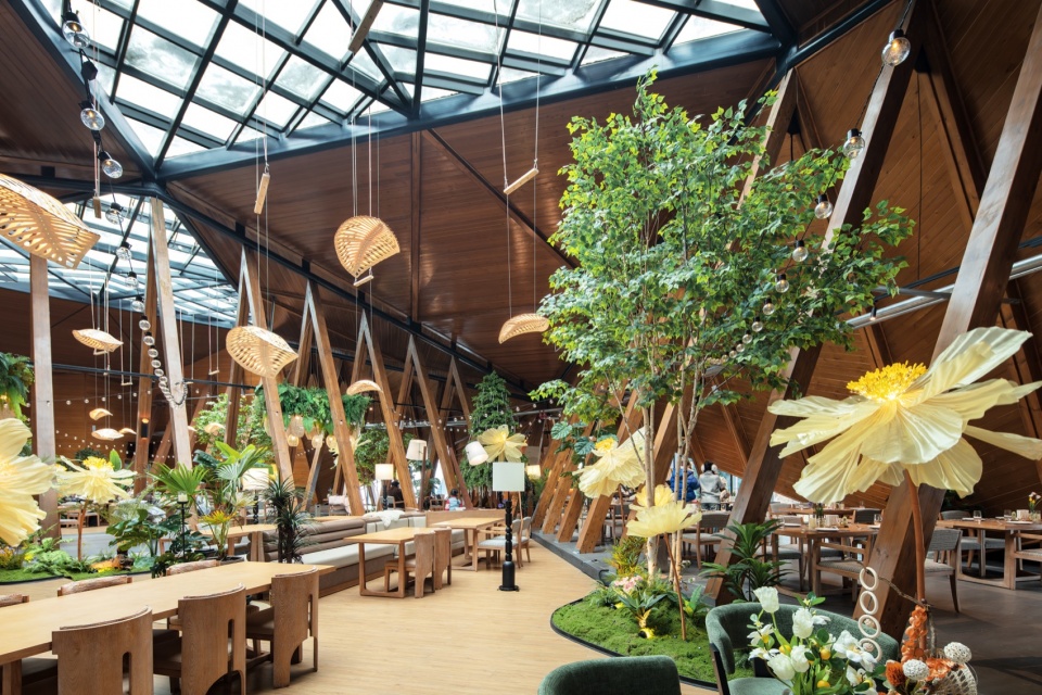 changbai foothill antler restaurant by origin architect