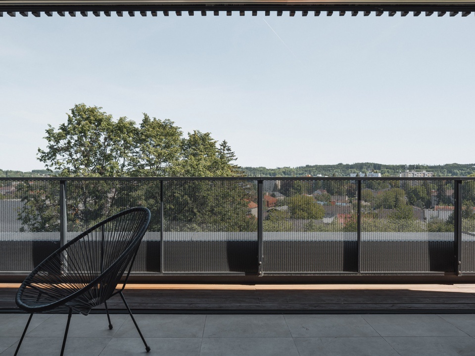 manesova apartment building by ok plan architects