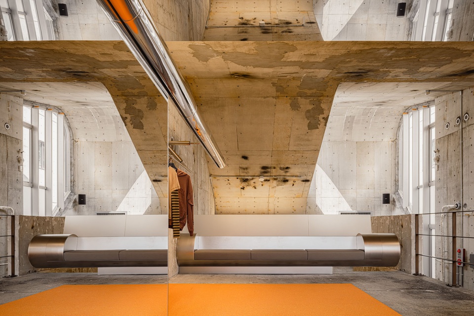 Andersson Bell Tokyo Flagship Store by I IN