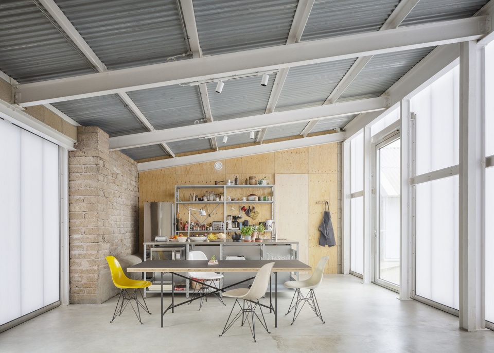 The Old Byre by Gianni Botsford Architects