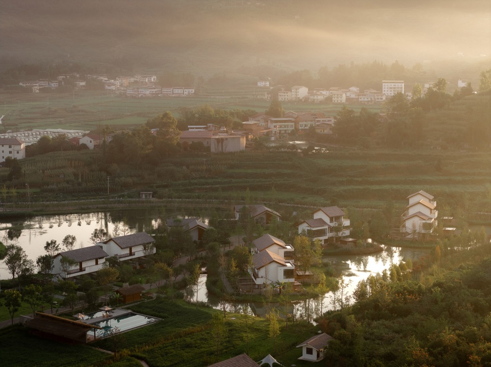 the baoluan paddy field homestay by yueji architectural design