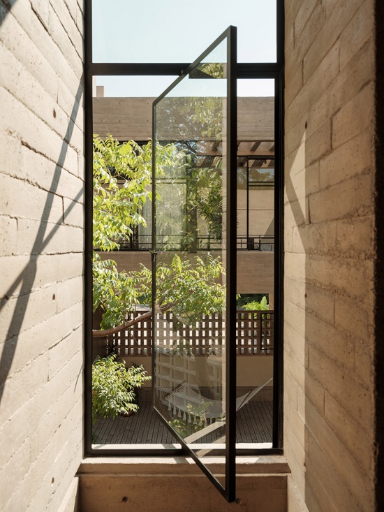 casa akina by di frenna arquitectos