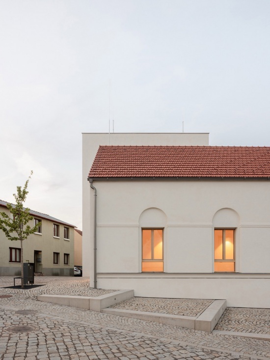 Stara hasicka New Community Centre by schwerpunkt