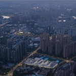 成都海洋路中学 / 长物建筑