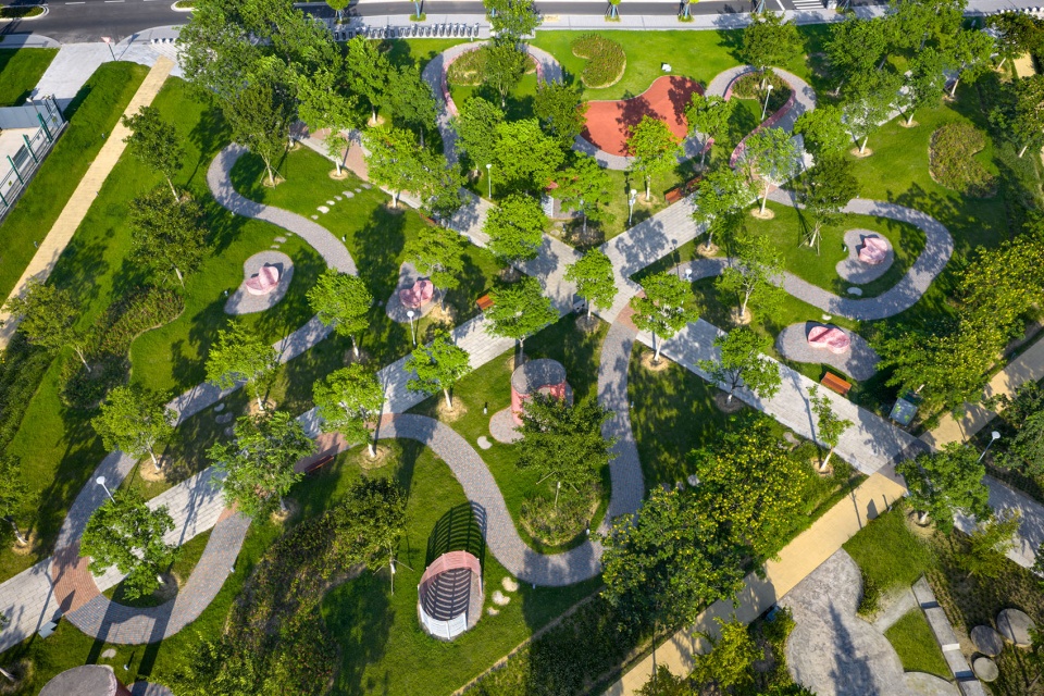XICHENG CANAL LANDSCAPE by Brearley Architects Urbanists BAU