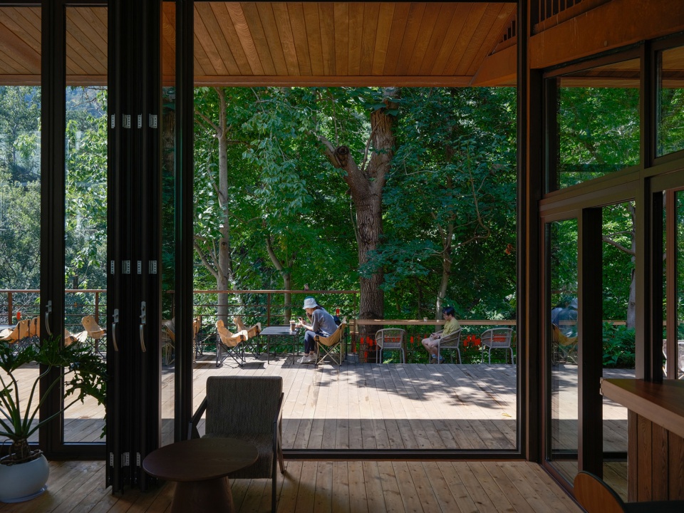 mist peak terrace at shimenli area by atelier scale