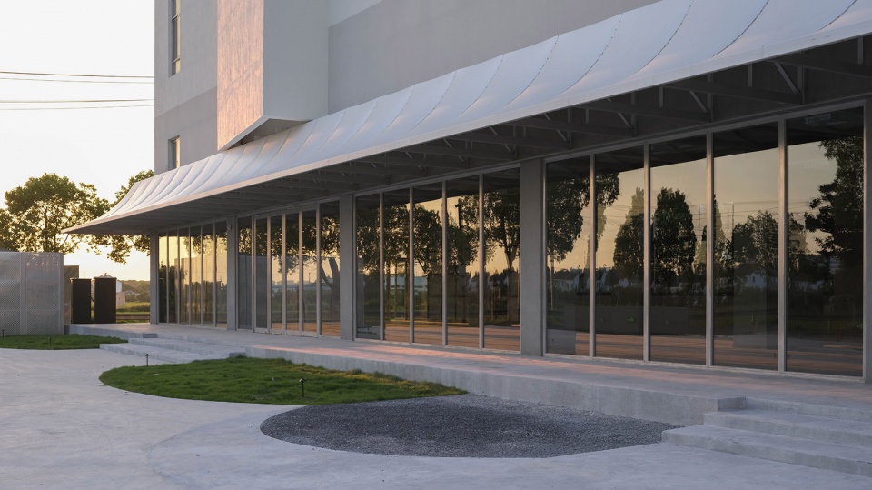 qingdeng village public gallery by atelier anonymou