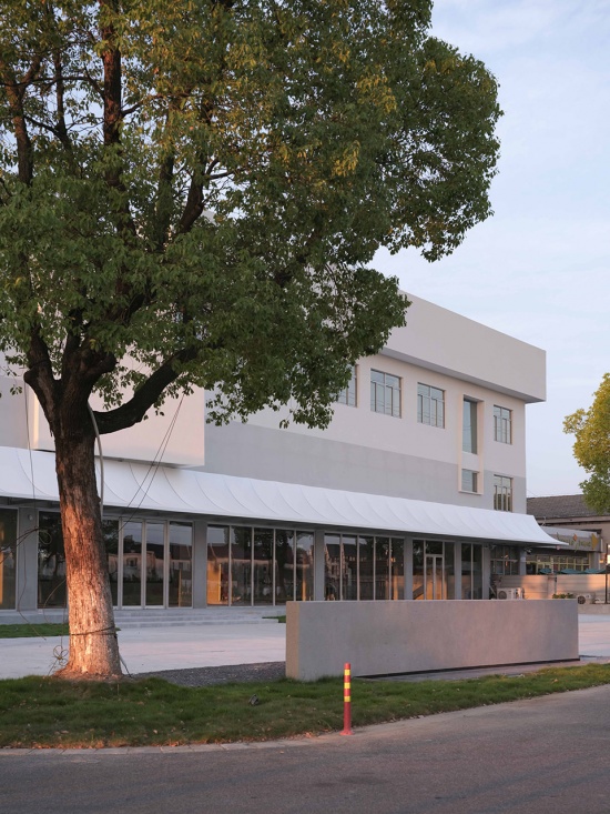 qingdeng village public gallery by atelier anonymou