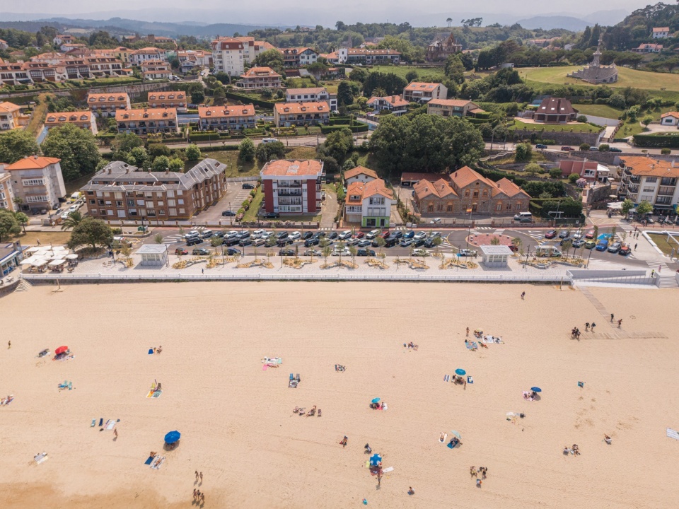 Comillas Waterfront Promenade