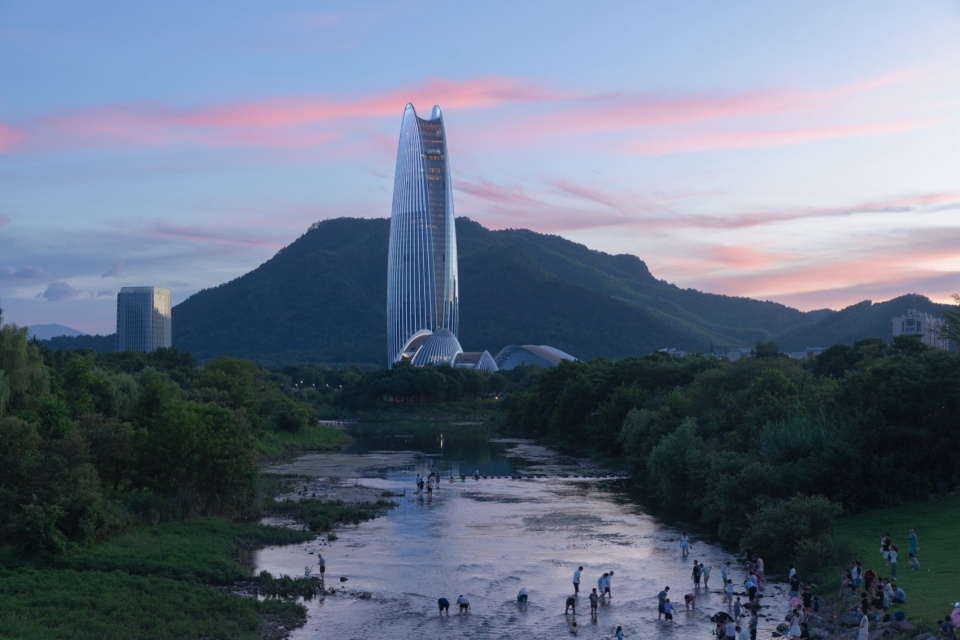 the folia anji science and technology talent center