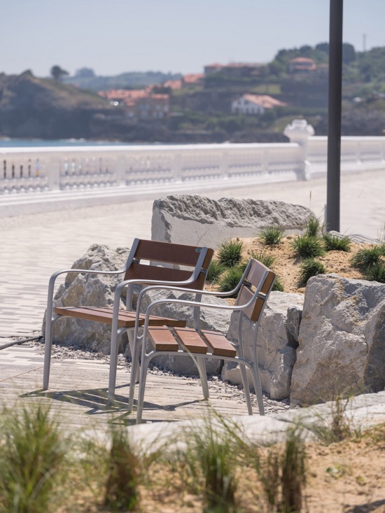 Comillas Waterfront Promenade
