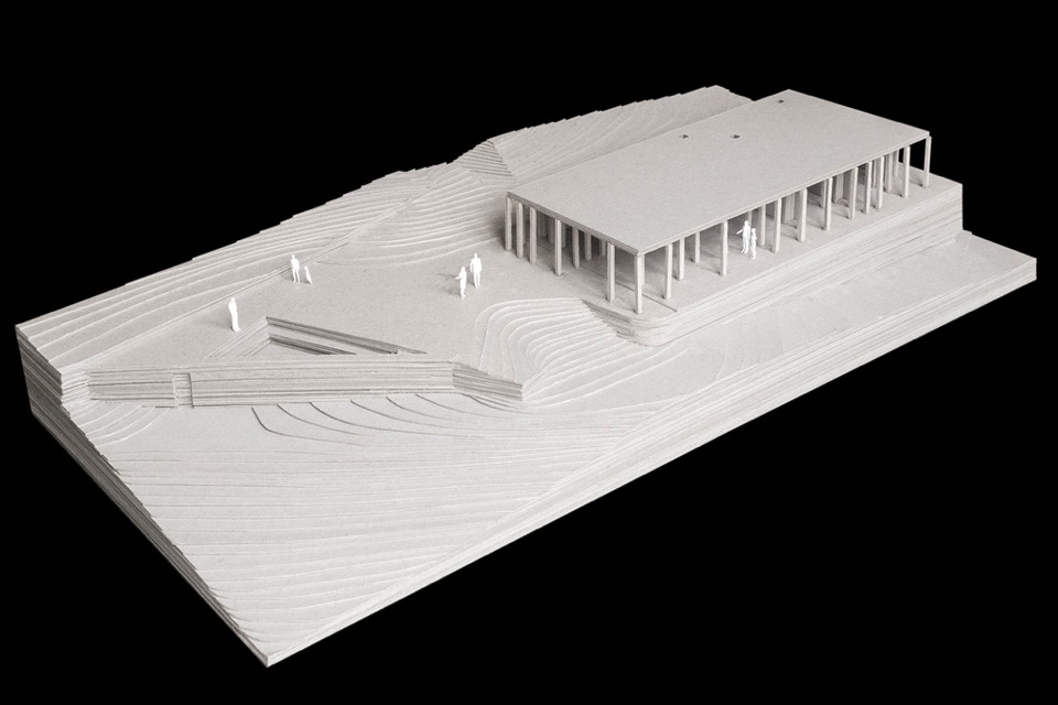 建筑与台地模型 / model of the house and terraces