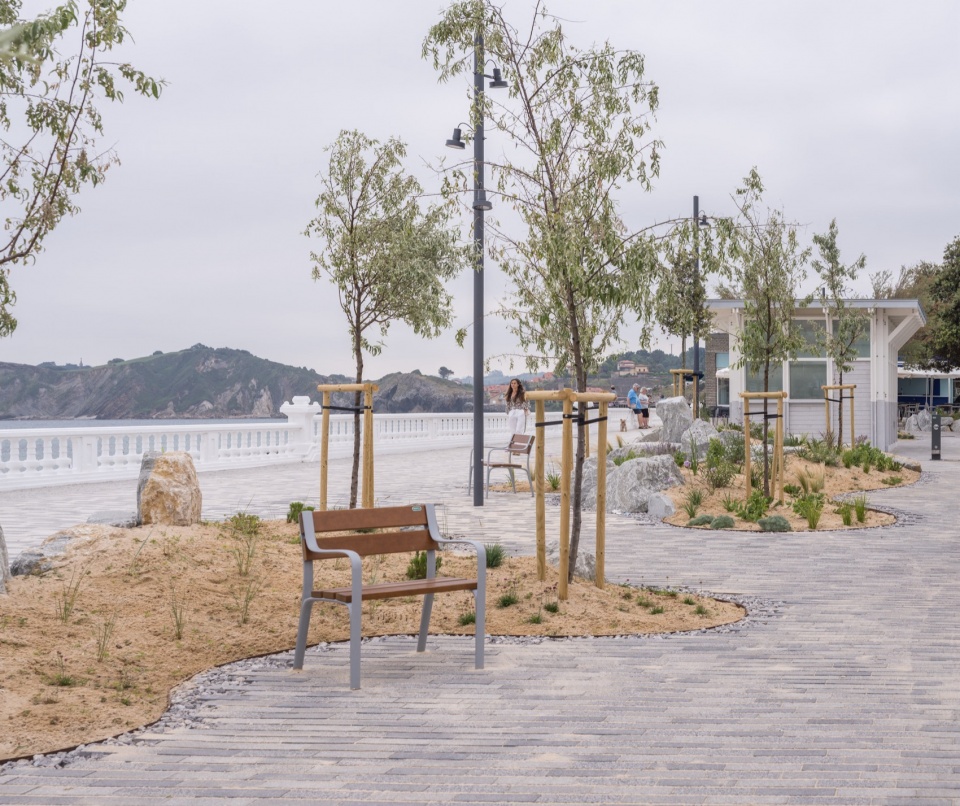 Comillas Waterfront Promenade
