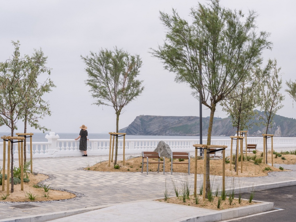 Comillas Waterfront Promenade