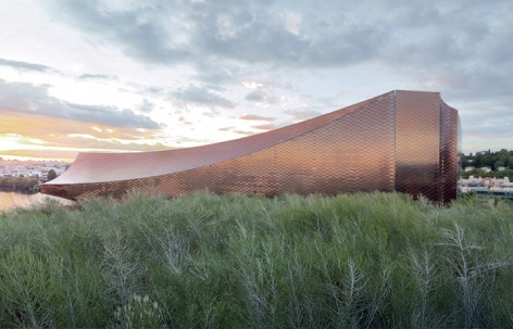 LARGE当代艺术中心，法国 / RCR Arquitectes + CALQ