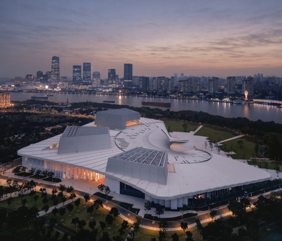 Shanghai Grand Opera House by Snohetta