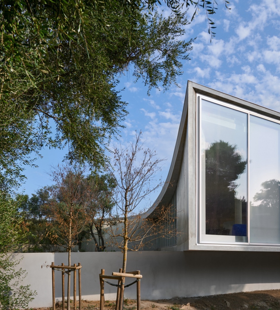 Animu Media Library in Porto Vecchio by Dominique Coulon