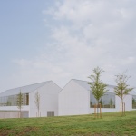 开放庭院：Tres Cantos市民与家庭中心，西班牙 / Frade Arquitectos