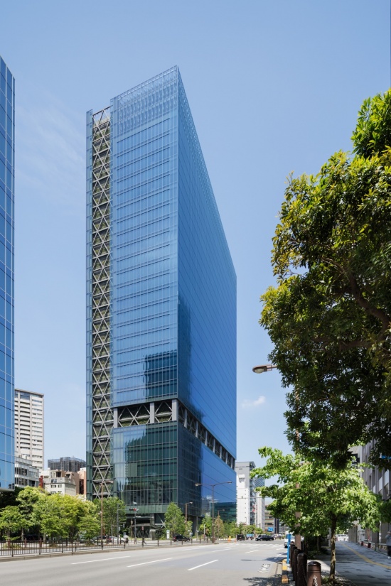 塔楼外观 / Exterior view of the tower