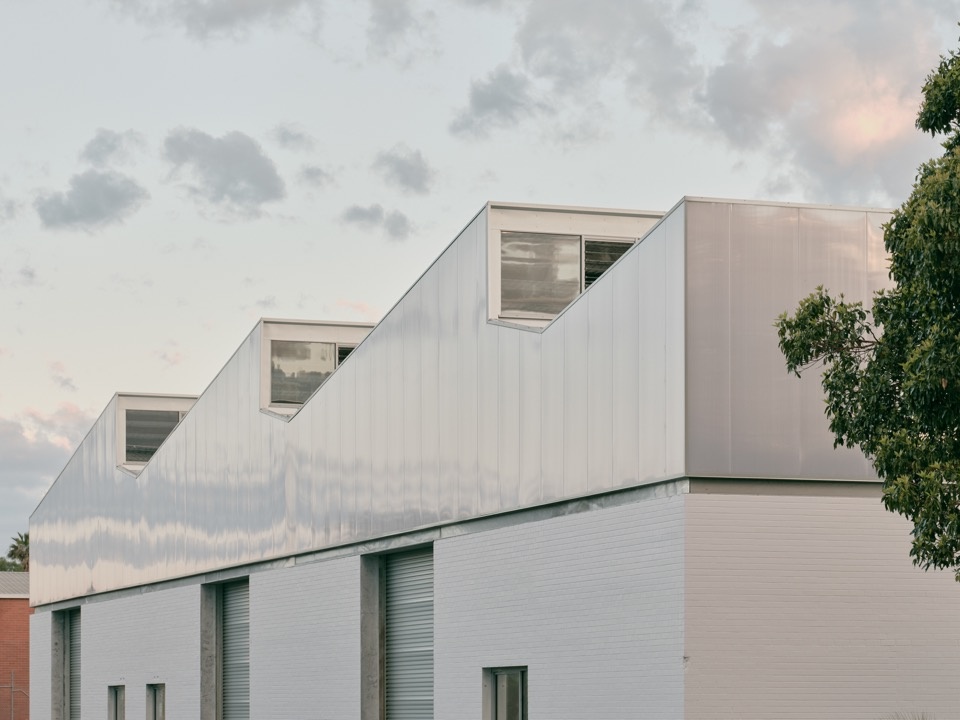 Bayswater Warehouse — clerestory facade