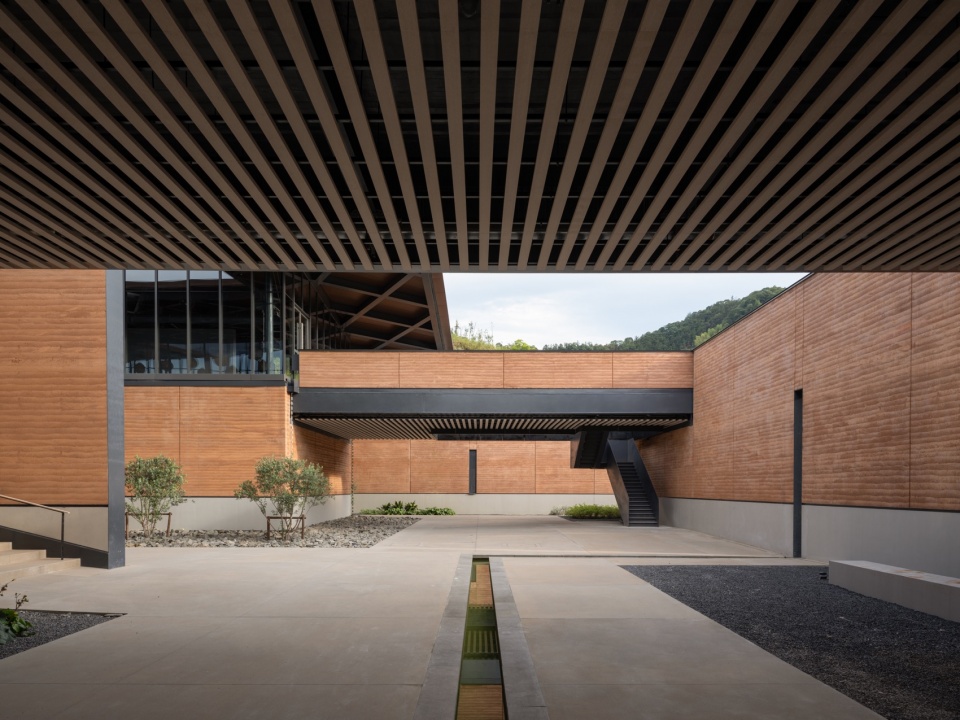 线性水景,Linear water feature