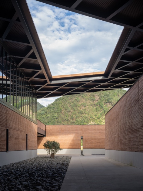 屋顶造型 天井,Roof opening