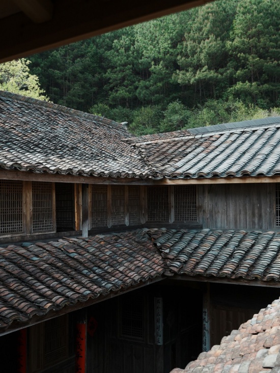 17号楼老屋的四水归堂天井 / The inward-draining courtyard of the original Building 17