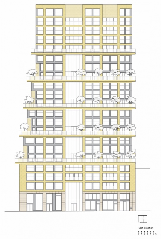 东立面图 / East elevation