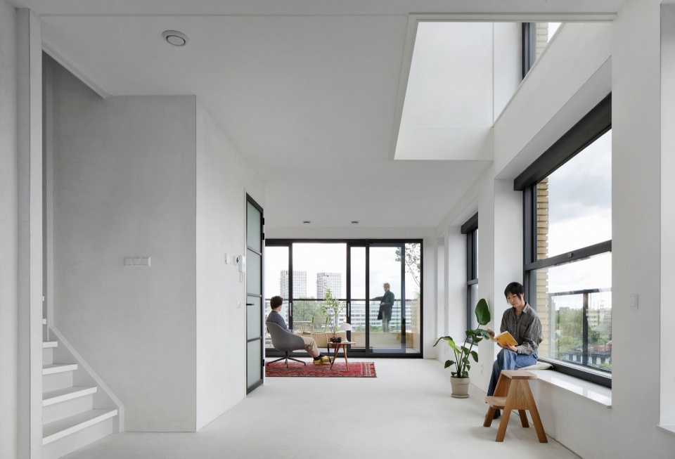 家庭住宅室内 / Family home interior