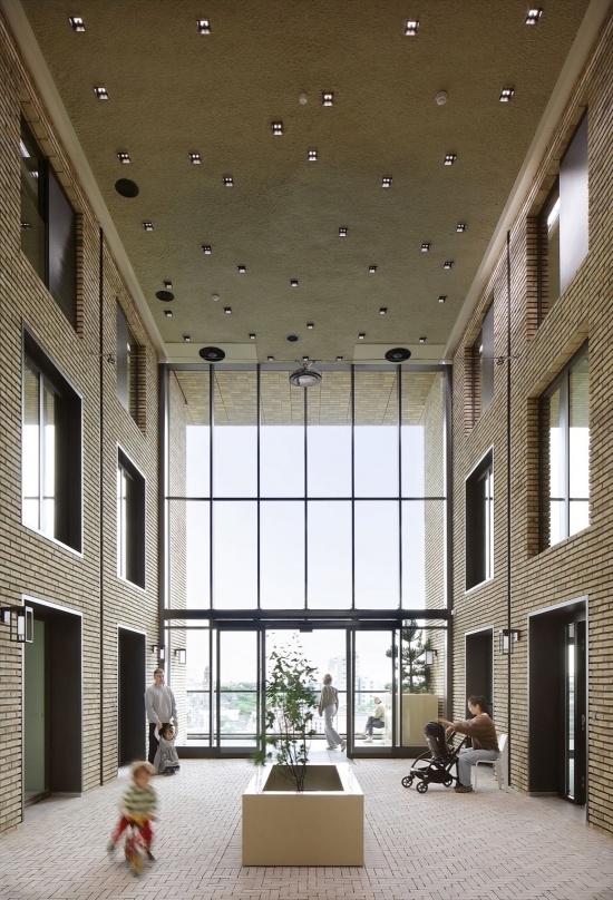 内部街道全景 / Internal street overview