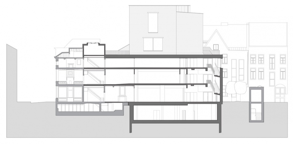 C—C剖面图,Section C–C