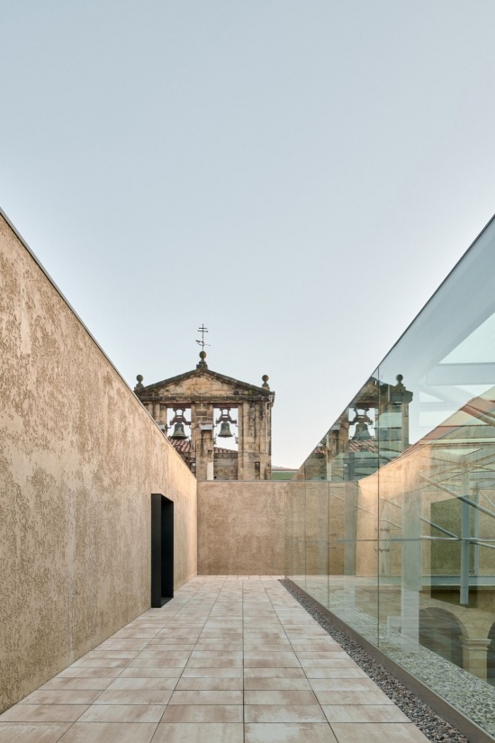 屋顶露台与玻璃界面,Roof terrace and glazed interface