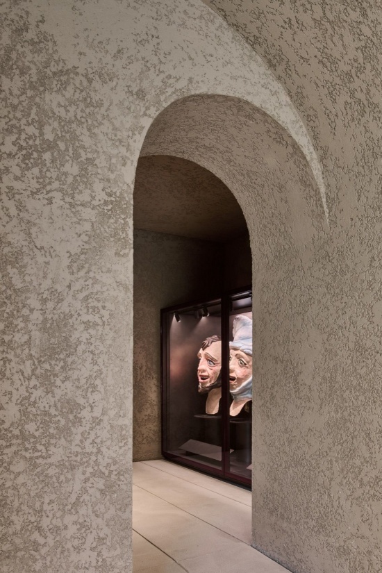 拱门与展陈空间,Arched opening and exhibition space